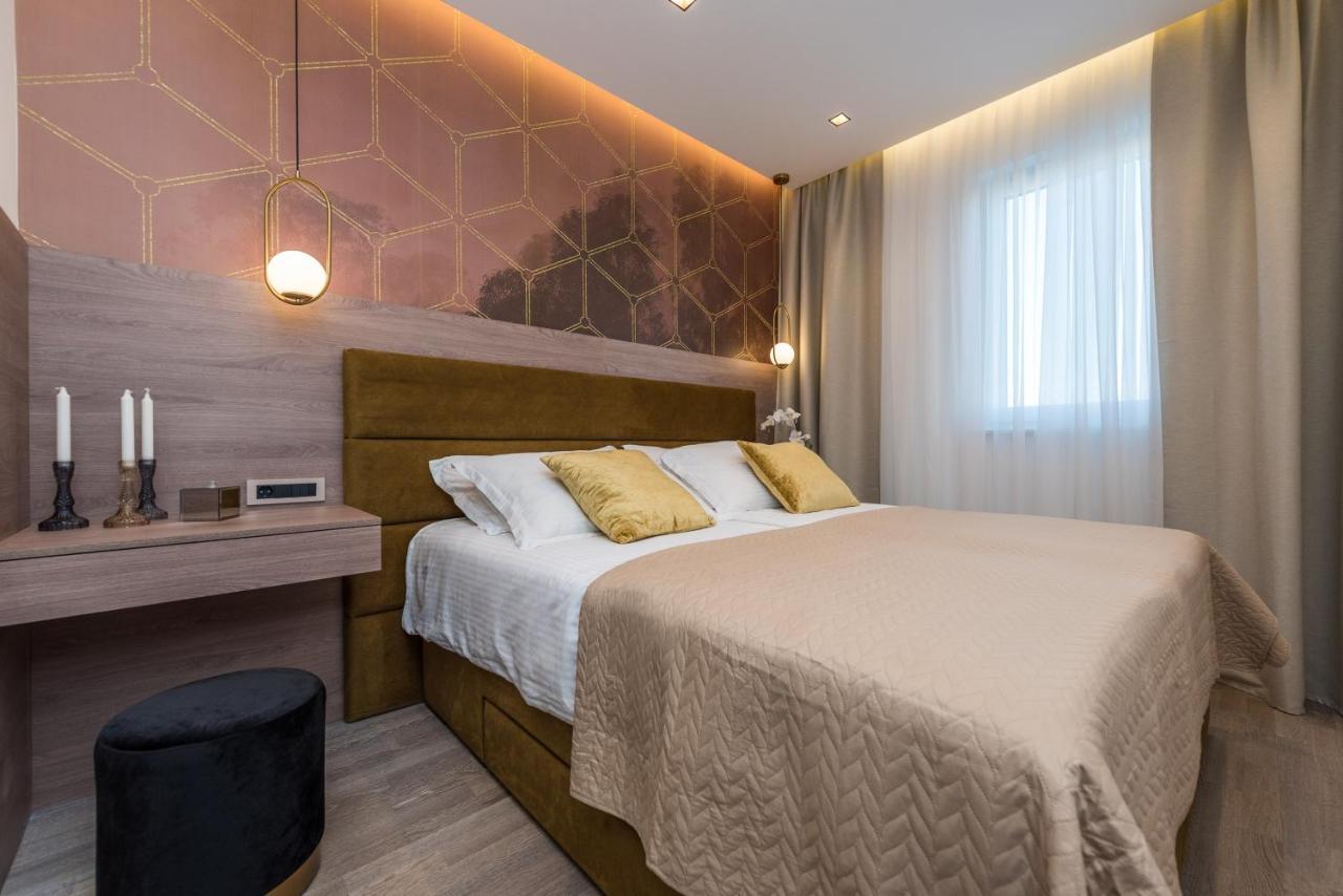 Green Sky Luxury Penthouse Apartment Zadar Buitenkant foto